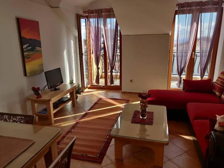 Navi Apartment, Seaview Trogir Croatia