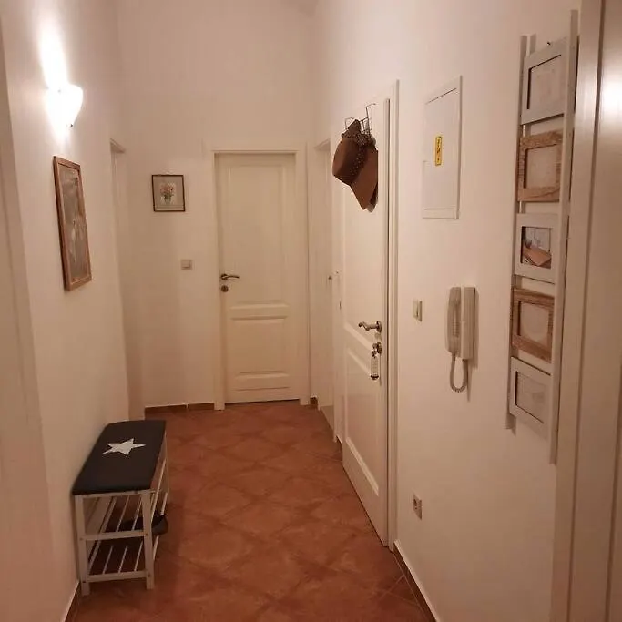 Navi Apartment, Seaview Trogir 0*,  Croatia